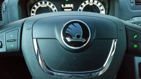 Lenkrad Logo NEU für 1Z - [1Z] - Interieur - OCTAVIA-RS.COM