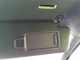 Anleitung: Nachrüstung Schminkspiegelbeleuchtung aus Golf GTI - [5E] -  Interieur - OCTAVIA-RS.COM